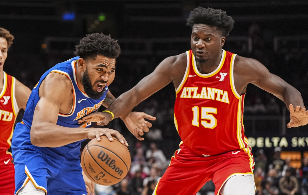 包含罗斯爆发轰下+传球次率尼克斯战胜老鹰的词条