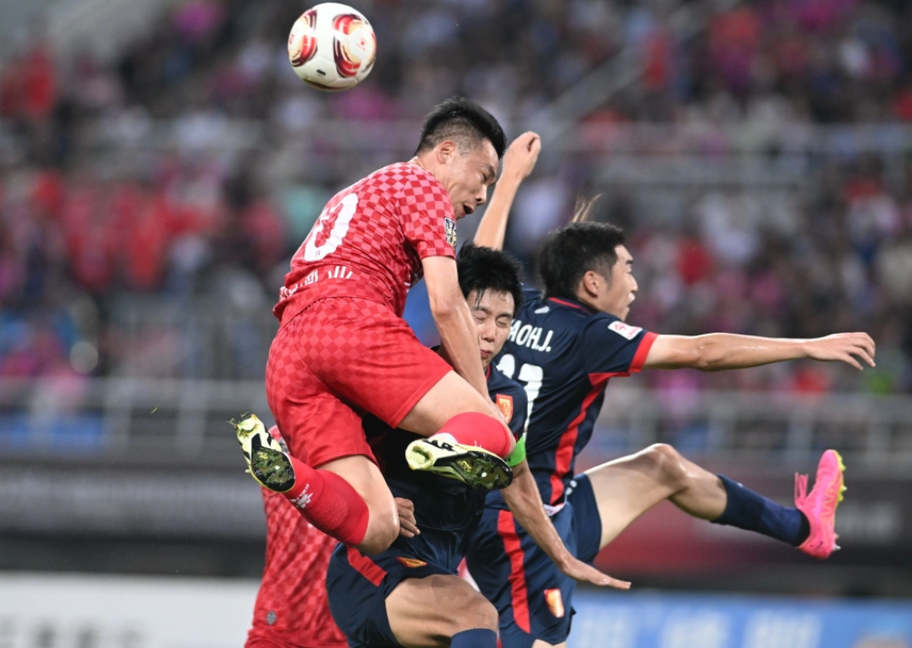 关于精彩幕后花絮曝光，球队备战细节一览无余的信息