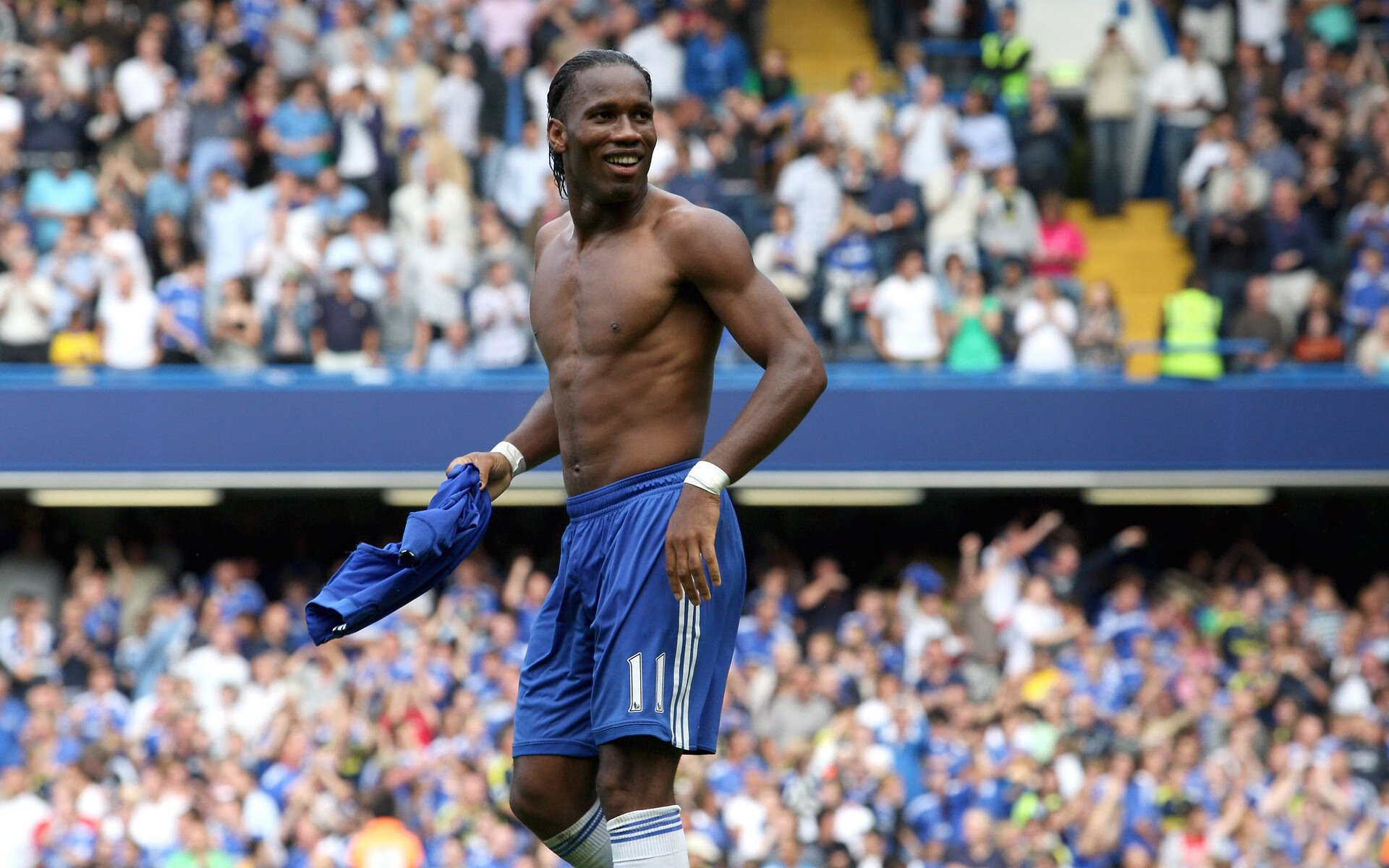 从米兰到加拉加斯,跨越万里的生死战启示录