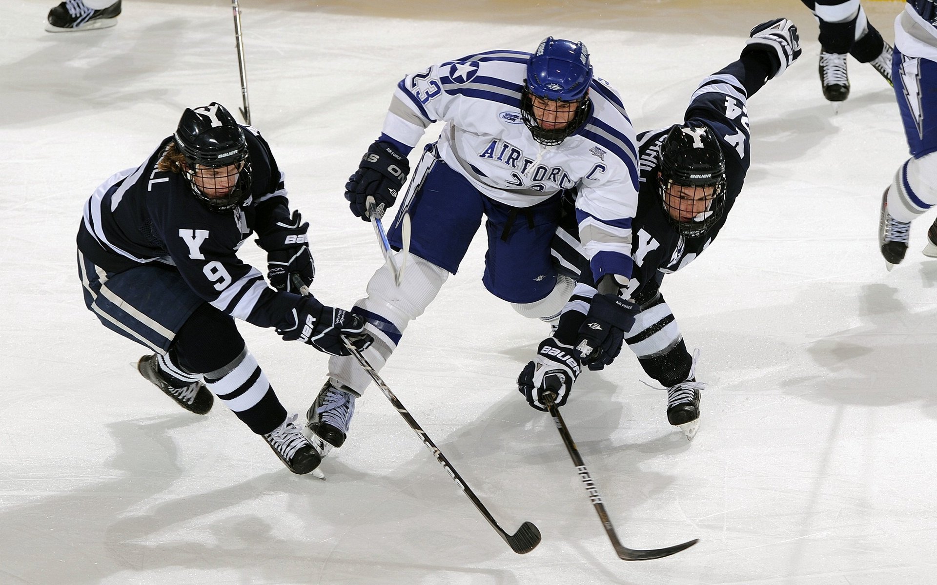 冰与火的碰撞,本泽马导演的逆转史诗